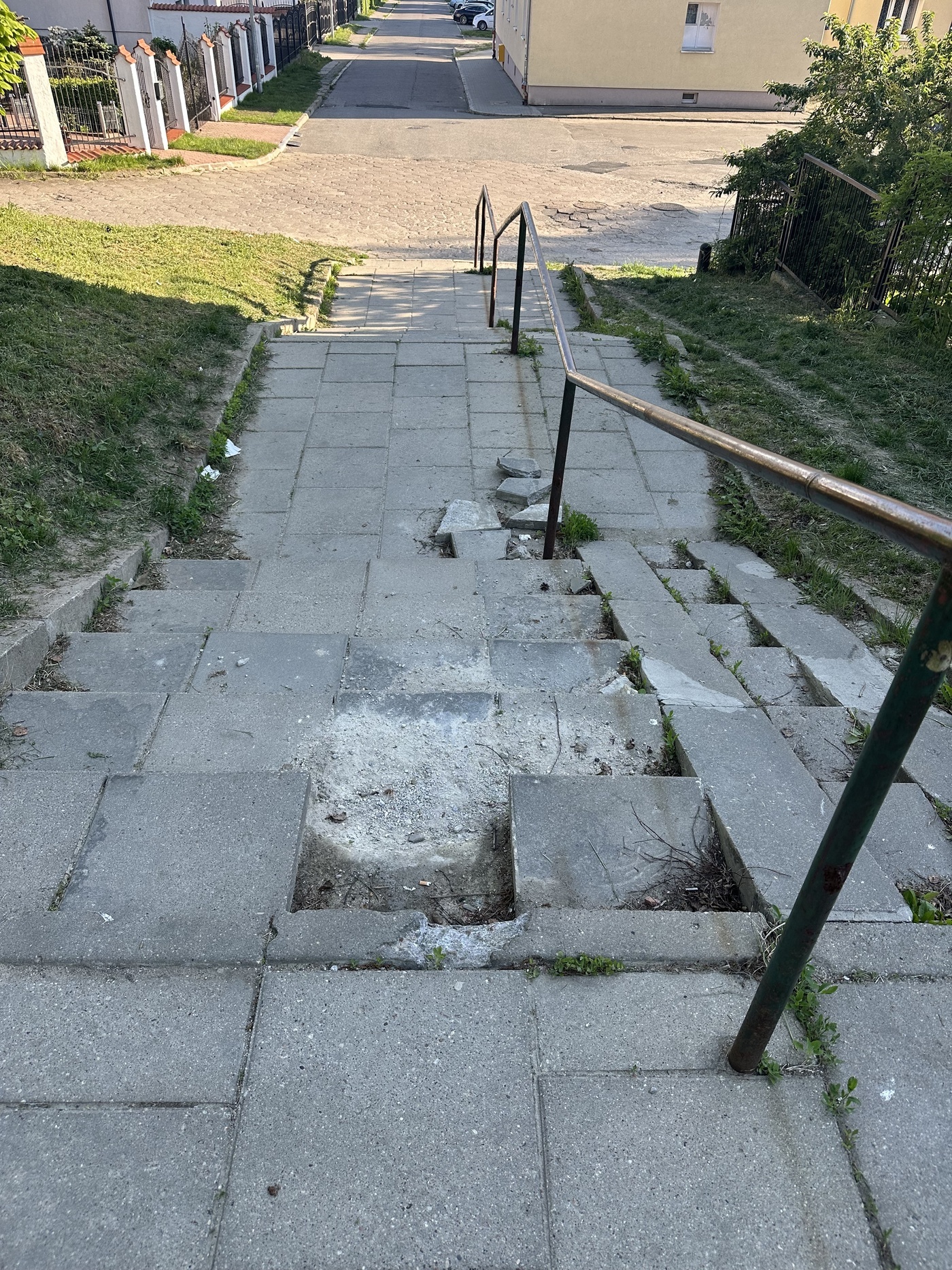 Elbląg, Po interwencji Czytelnika schody zostaną naprawione