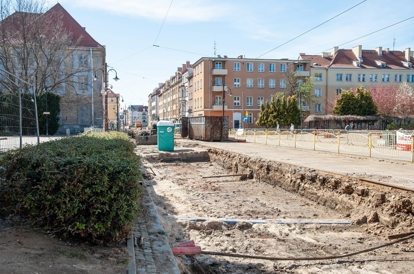 Elbląg, Przestoje w robotach na 1 Maja. Co dzieje się w drogowych inwestycjach?