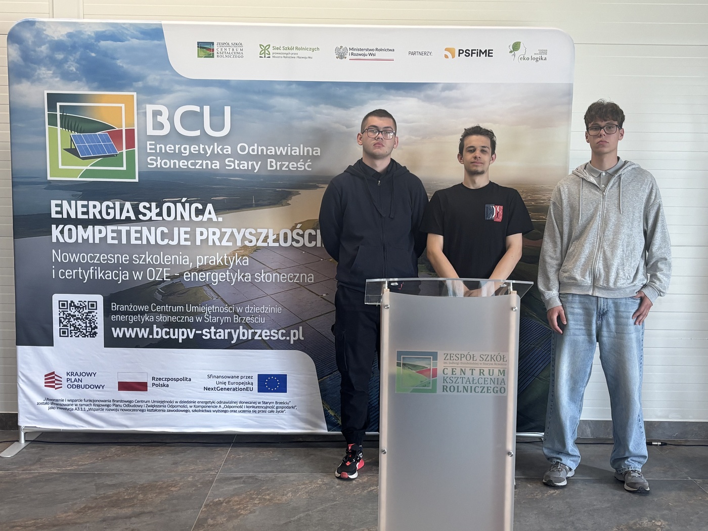 Elbląg, Wielki sukces uczniów Zespołu Szkół Inżynierii Środowiska i Usług! Karol, Kacper i Michał w finale Ogólnopolskiego Konkursu OZE Elbląg, Wielki sukces uczniów Zespołu Szkół Inżynierii Środowiska i Usług! Karol, Kacper i Michał w finale Ogólnopolskiego Konkursu OZE