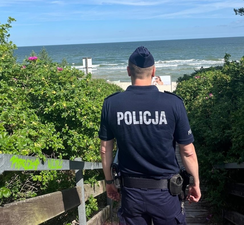 Elbląg, Policja rusza na plażę Elbląg, Policja rusza na plażę