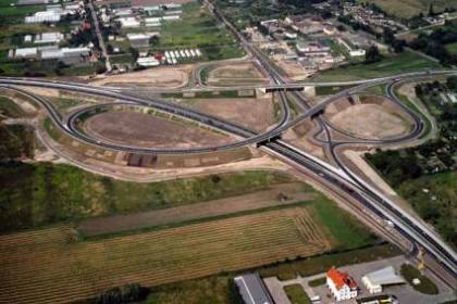 Elbląg, Budowa węzła drogowego Elbląg-Wschód trwała 17 miesięcy
