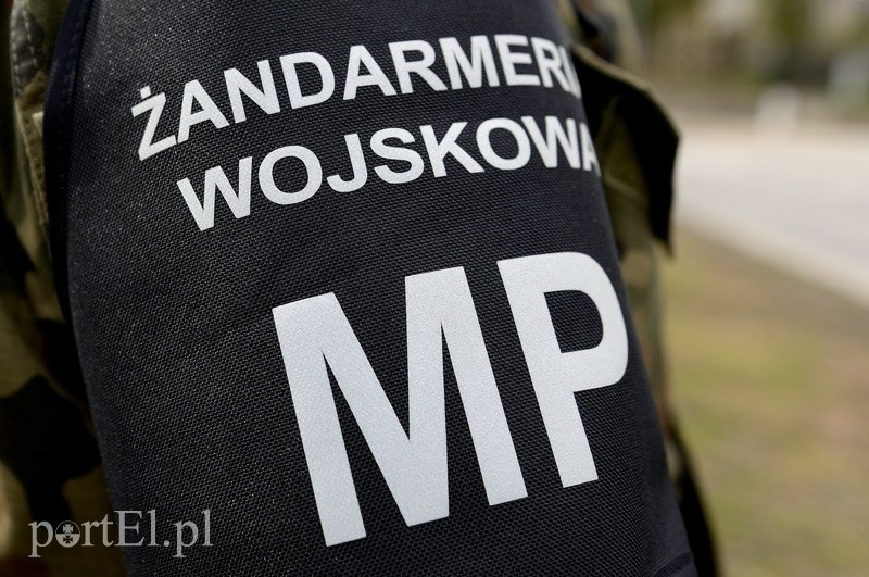 Elbląg, Fałszywy alarm spowodował korki przy jednostce wojskowej Elbląg, Fałszywy alarm spowodował korki przy jednostce wojskowej