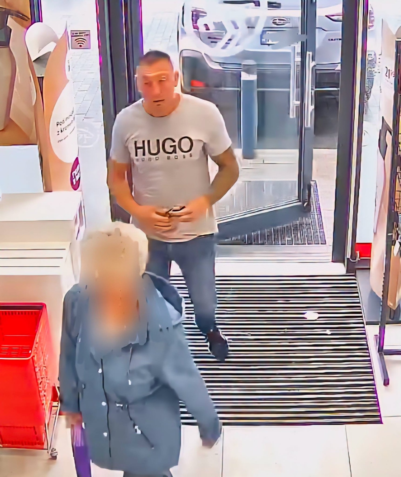 Elbląg, Szuka go policja Elbląg, Szuka go policja