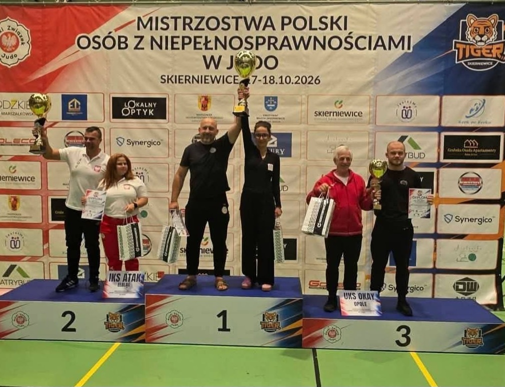 Elbląg, Trenerzy Ataku Paulina Dąbrowska i Michał Dąbrowski na podium MP Elbląg, Trenerzy Ataku Paulina Dąbrowska i Michał Dąbrowski na podium MP