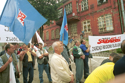 Elbląg, Związkowcy w Elzamie wielokrotnie protestowali przeciwko zarządowi firmy