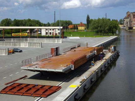 Elbląg, Prom zwodowany