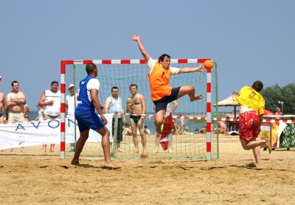 Elbląg, Turniej na plaży w Kadynach