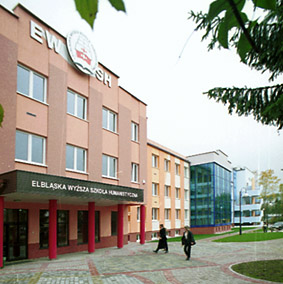 Elbląg, Upadająca spółka Andromag założyła za zgodą MEN nową uczelnię