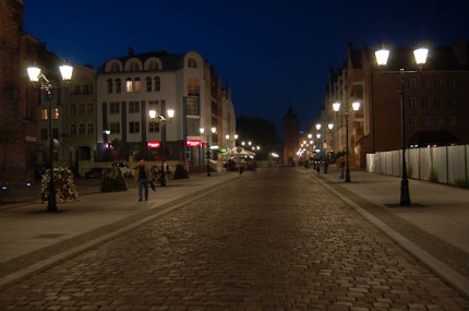 Elbląg, Ulica Stary Rynek dziś wieczorem