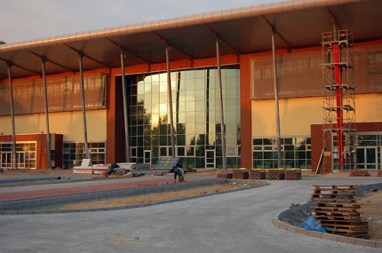 Elbląg, Centrum Sportowo-Biznesowe przy ul. Grunwaldzkiej