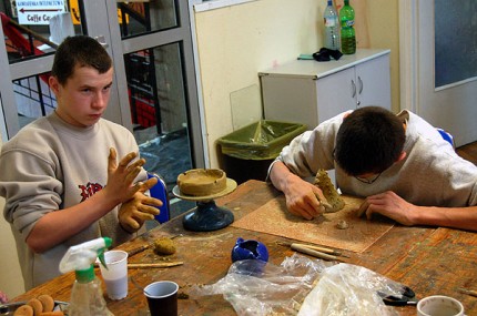 Elbląg, W warsztaty ceramiczne dla uczestnikow tegorocznego OSAONu Elbląg, W warsztaty ceramiczne dla uczestnikow tegorocznego OSAONu