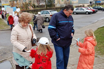 Elbląg, Szanuj wodę - ostrzegają dzieci Elbląg, Szanuj wodę - ostrzegają dzieci
