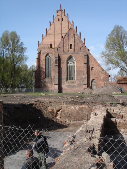Elbląg, Koparki i naukowcy - posłuchaj! Elbląg, Koparki i naukowcy - posłuchaj!