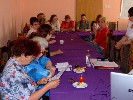 Elbląg, Przez osiem miesięcy elbląscy i rosyjscy specjaliści wspólnie zastanawiali się nad tym, jak skutecznie walczyć z nałogami wśród młodzieży Elbląg, Przez osiem miesięcy elbląscy i rosyjscy specjaliści wspólnie zastanawiali się nad tym, jak skutecznie walczyć z nałogami wśród młodzieży