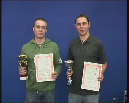 Elbląg, Tomasz Dolega i Tomasz Kundzicz prezentują trofea zdobyte we Włoszech. Elbląg, Tomasz Dolega i Tomasz Kundzicz prezentują trofea zdobyte we Włoszech.