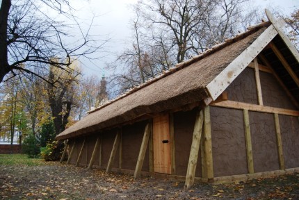 Elbląg, Dom z Truso Elbląg, Dom z Truso