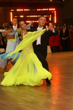 Elbląg, Bartłomiej Szkutnik i Alicja Minkiewicz, taneczna para EKT Jantar. Elbląg, Bartłomiej Szkutnik i Alicja Minkiewicz, taneczna para EKT Jantar.