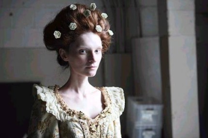 Elbląg, W filmie występuje m.in. Agata Buzek