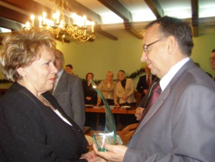 Elbląg, Starosta elbląski Sławomir Jezierski podziękował wojewodzie Annie Szyszce za współpracę Elbląg, Starosta elbląski Sławomir Jezierski podziękował wojewodzie Annie Szyszce za współpracę