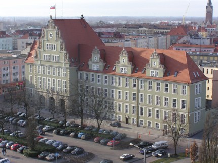 Elbląg, Okazały budynek Sądu Okręgowego w Elblągu coraz lepiej zinformatyzowany
