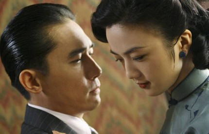 Elbląg, Zakazany romans w okupowanych Chinach