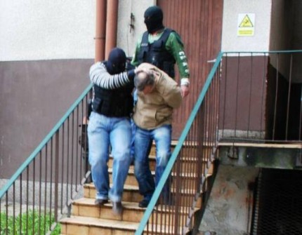 Elbląg, Już drugi mężczyzna podejrzany o udział w napadzie przed bankiem trafił do aresztu Elbląg, Już drugi mężczyzna podejrzany o udział w napadzie przed bankiem trafił do aresztu