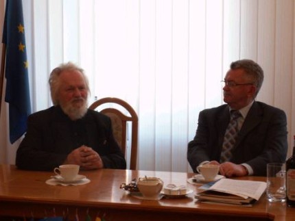 Elbląg, Twórca Galerii EL Gerard Kwiatkowski spotkał się z prezydentem Elbląga. Rozmowa dotyczyła m.in. współpracy artystycznej Elbląg, Twórca Galerii EL Gerard Kwiatkowski spotkał się z prezydentem Elbląga. Rozmowa dotyczyła m.in. współpracy artystycznej
