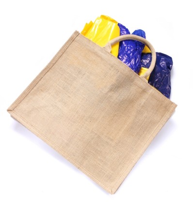 Elbląg, czy torby plastikowe zostaną "pożarte" przez bardziej przyjazne środowisku?