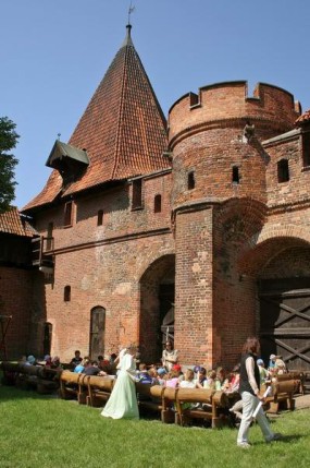 Elbląg, Dotknąć historii