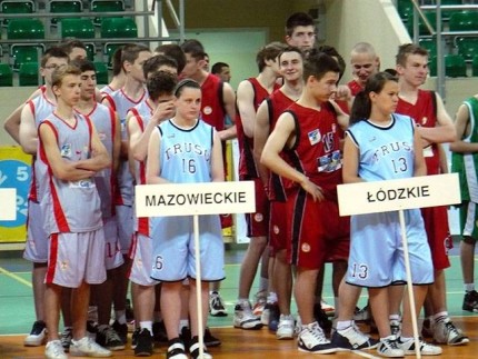 Elbląg, Mistrzem Polski Gimnazjum nr 46 z Łodzi (koszykówka) Elbląg, Mistrzem Polski Gimnazjum nr 46 z Łodzi (koszykówka)