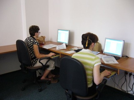 Elbląg, Liczba chętnych do nauki obsługi komputera jest bardzo duża, dlatego Biblioteka bedzie organizować kolejne szkolenia