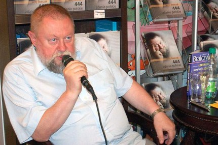 Prof. Bralczyk na otwarciu księgarni Świat Książki Prof. Bralczyk na otwarciu księgarni Świat Książki