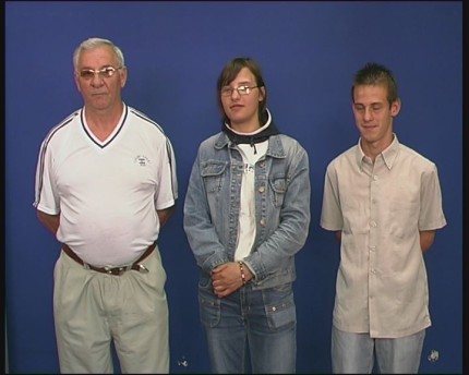 Elbląg, Jerzy Dąbrowski w towarzystwie Anny Kondratowicz i Kamila Pawłowskiego. Elbląg, Jerzy Dąbrowski w towarzystwie Anny Kondratowicz i Kamila Pawłowskiego.