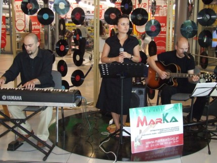 Elbląg, Muzyczne czwartki w „Ogrodach” Elbląg, Muzyczne czwartki w „Ogrodach”