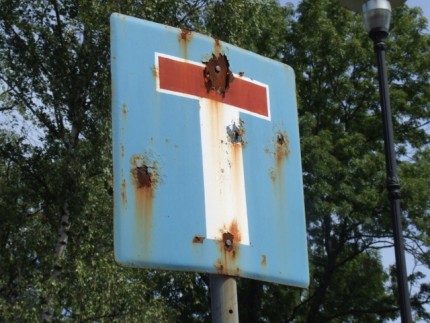 Elbląg, Znak (zapytania) Elbląg, Znak (zapytania)