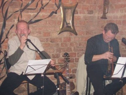 Elbląg, Na zdjęciu T. Steńczyk i M. Gawdzis na jednej z jam session w Krypcie. Elbląg, Na zdjęciu T. Steńczyk i M. Gawdzis na jednej z jam session w Krypcie.