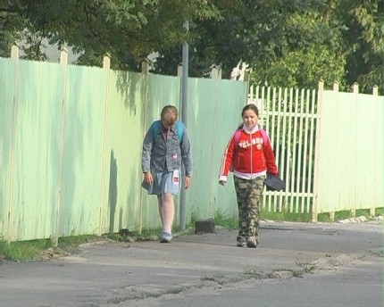 Elbląg, Dzieci w drodze do szkoły.
