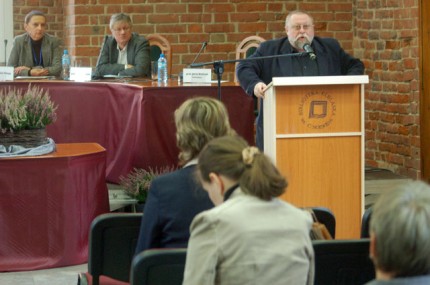 Elbląg, Podyskutujmy o obciachu Elbląg, Podyskutujmy o obciachu