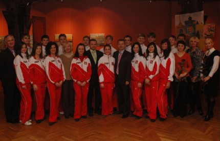 Elbląg, Grzegorz Nowaczyk podkreślił, że tancerze formajci Lotos - Jantar są najlepszymi ambasadorami naszego województwa na świecie Elbląg, Grzegorz Nowaczyk podkreślił, że tancerze formajci Lotos - Jantar są najlepszymi ambasadorami naszego województwa na świecie