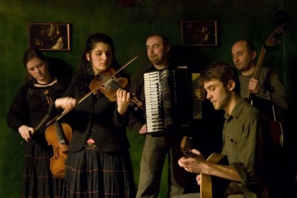 Elbląg, Muzyka „ČAČI VORBA" to mozaika kultury Karpat i Bałkanów Elbląg, Muzyka „ČAČI VORBA" to mozaika kultury Karpat i Bałkanów