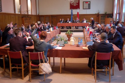 Elbląg, O tym, jak przewodniczący w głosowaniu się zagubił Elbląg, O tym, jak przewodniczący w głosowaniu się zagubił