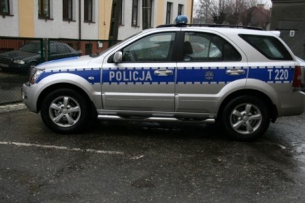 Elbląg, Kia sorento służyć będzie policjantom z Ogniwa Prewencji i Ruchu Drogowego Komisariatu Policji w Pasłęku (fot. Elbląg, Kia sorento służyć będzie policjantom z Ogniwa Prewencji i Ruchu Drogowego Komisariatu Policji w Pasłęku (fot.