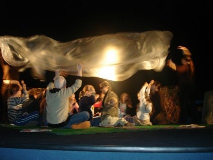 Elbląg, Jedną z propozycji są zajęcia teatralne Elbląg, Jedną z propozycji są zajęcia teatralne