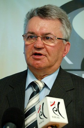 Elbląg, Prezydent Elbląga ma 70 lat