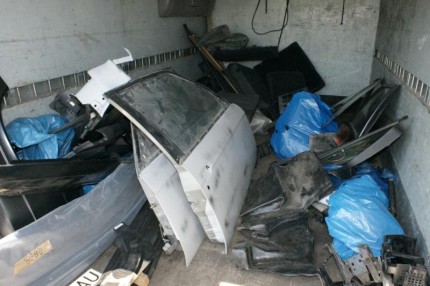 Elbląg, W trzeciej zlikwidowanej "dziupli" przechowywano skradzione części oraz demontowano samochody