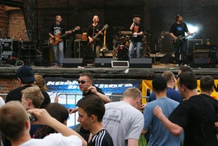 Elbląg, PWSZ na Podzamczu, a EUH-E w Edenie (patrz niżej) Elbląg, PWSZ na Podzamczu, a EUH-E w Edenie (patrz niżej)
