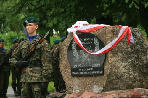 Elbląg, W hołdzie inwalidom wojennym