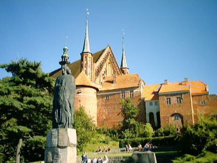 Elbląg, Szukają pavimentum Kopernika