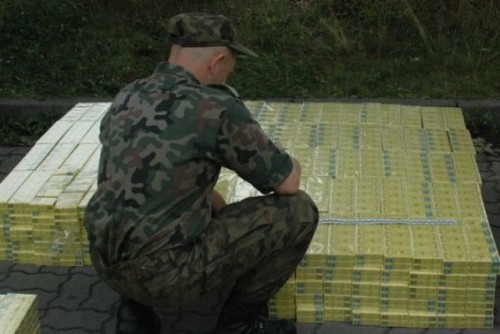 Elbląg, Pogranicznicy ujawnili w sumie 13 960 szt. papierosów marki Jin Ling i Viceroy Elbląg, Pogranicznicy ujawnili w sumie 13 960 szt. papierosów marki Jin Ling i Viceroy