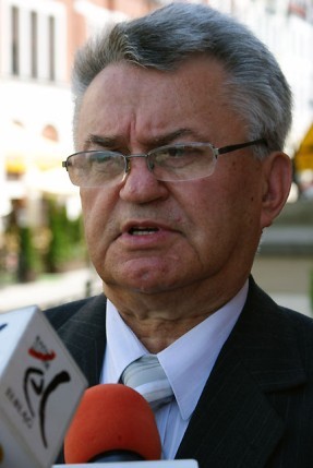 Elbląg, W sprawie Elmeatu w Prokuraturze Okręgowej w Bydgoszczy przesłuchany został prezydent Elbląga Henryk Słonina Elbląg, W sprawie Elmeatu w Prokuraturze Okręgowej w Bydgoszczy przesłuchany został prezydent Elbląga Henryk Słonina